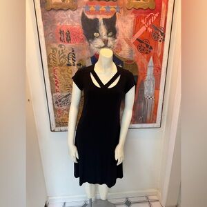 Gabriell by Salvalaglio Italy little black dress size-small vintage Y2K EC